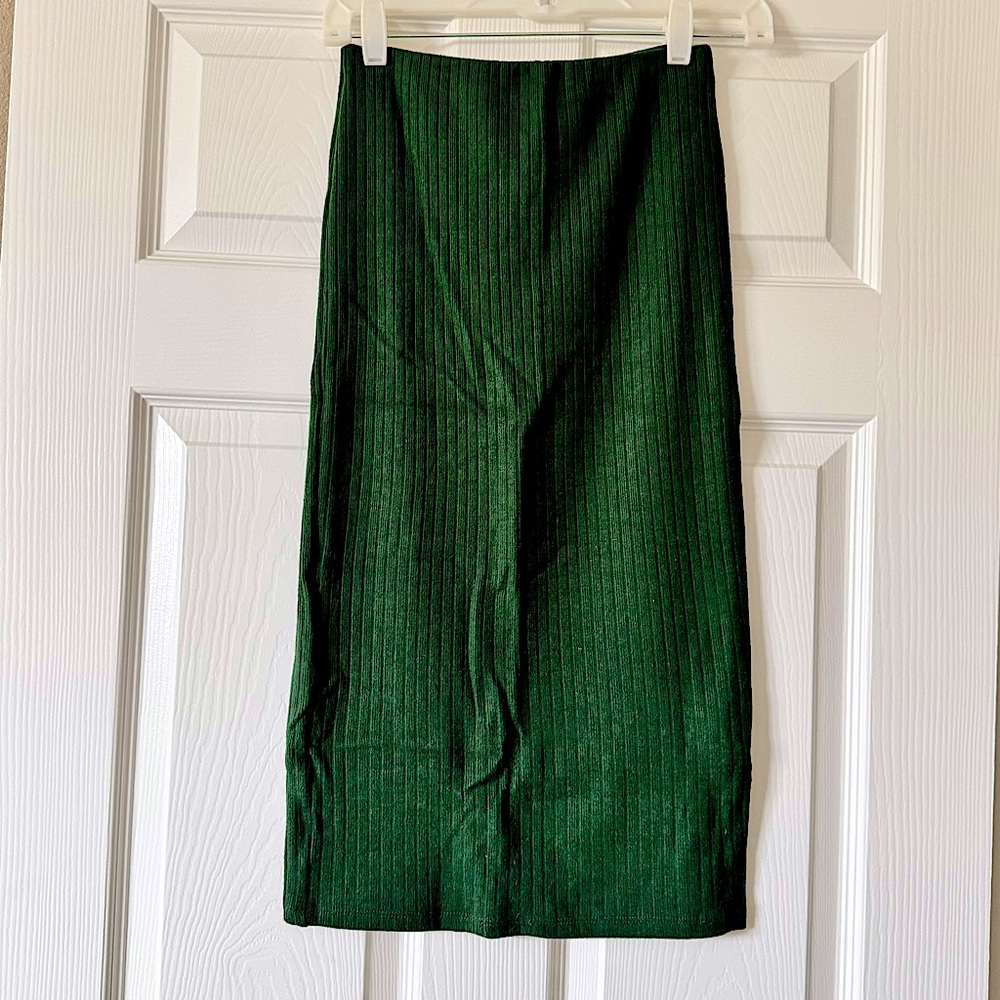 ZARA Ribbed Knit Skirt